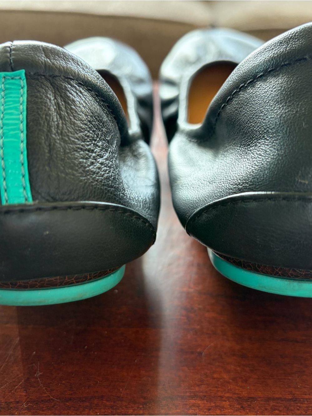 Tieks Black Leather Ballet Flats with Turquoise Heel Tab Size 11 - Picture 3 of 5